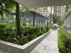 Esparina Residences (D19), Condominium #267420111